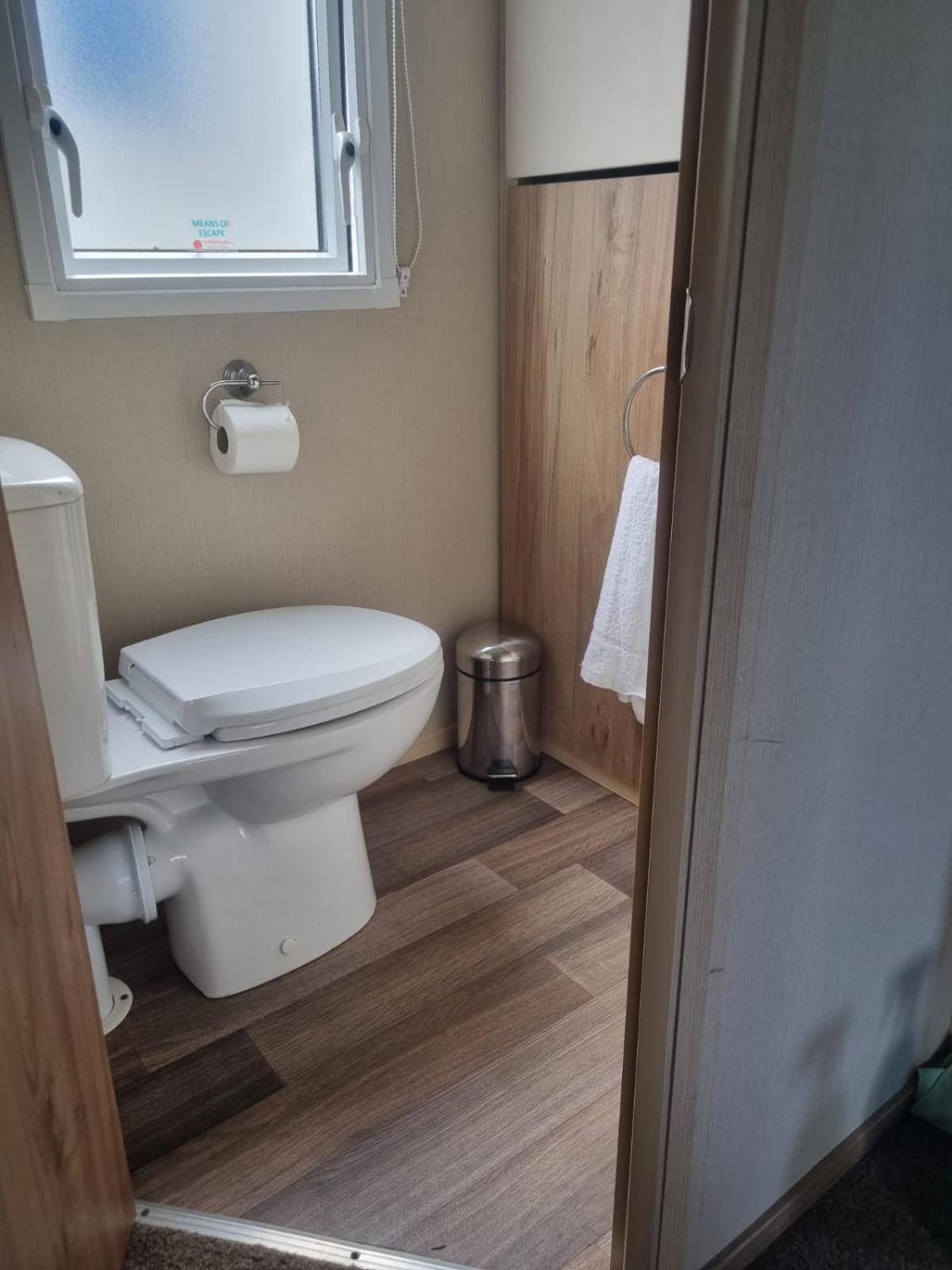 Newquay Bay Porth Caravan - 6 Berth 외부 사진